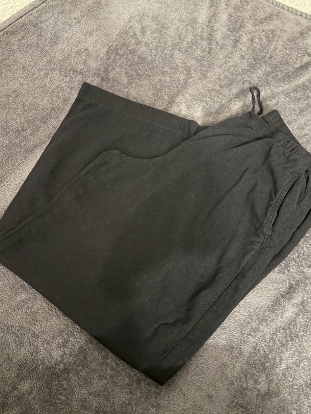 Gap Factory Black Top – Women’s Medium – Like New